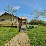 Sweet Lodge, Glamping Aquitaine Saint-Aigne