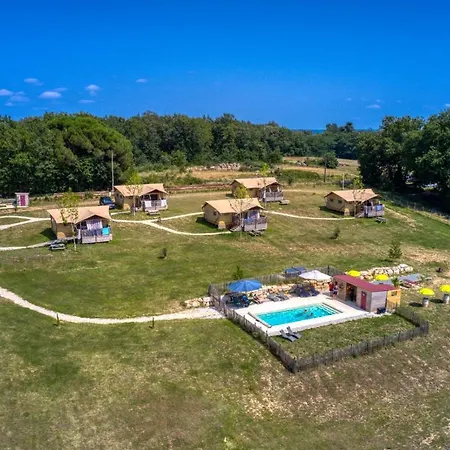 Sweet Lodge, Glamping Aquitaine * Saint-Aigne