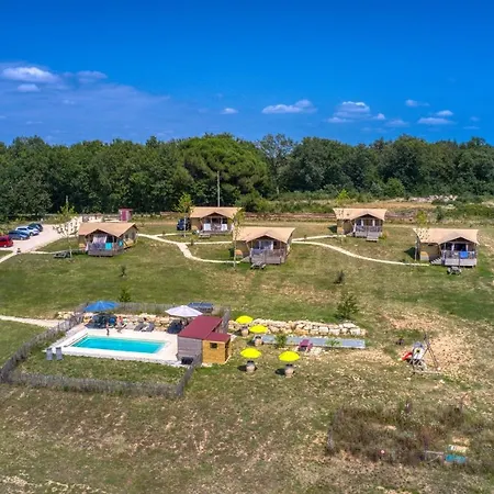 Οργανωμένο κάμπινγκ Sweet Lodge, Glamping Aquitaine Saint-Aigne